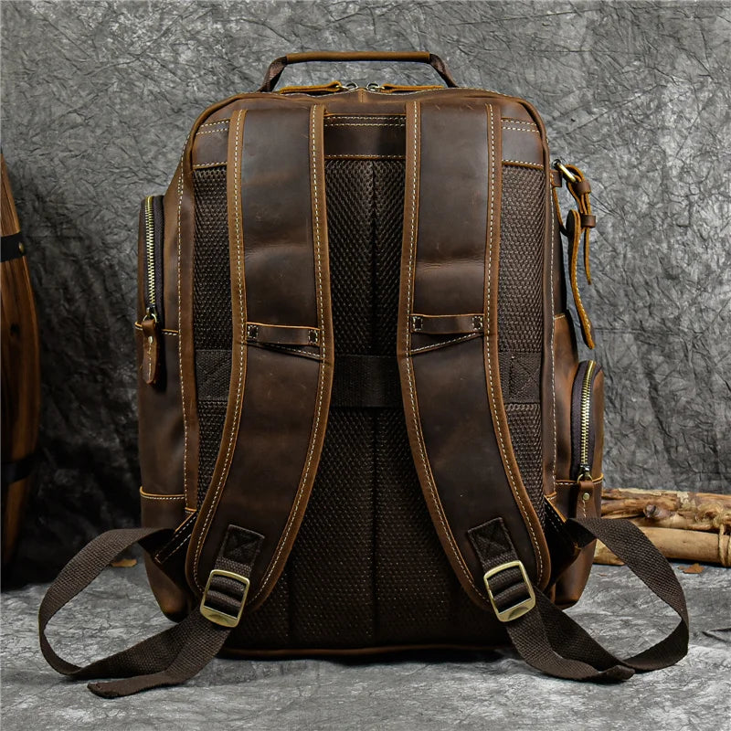 NEWSBIRDS Herren Leder Rucksack – Vintage Luxus Daypack aus echtem Rindsleder für Business, Reise & Schule