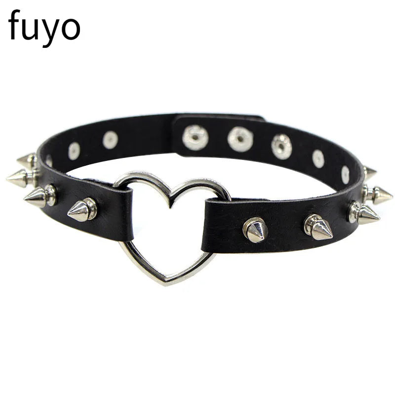 Spike Choker Halskette Punk – Breites Kunstleder Halsband mit großen Nieten im Gothic Style für Damen & Herren