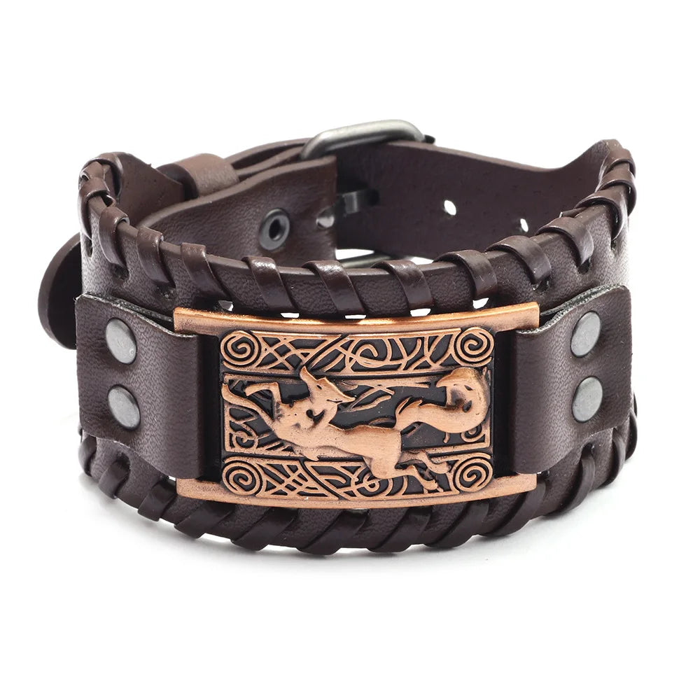 Totem Design Wide Leather Pirate Compass Bracelet Men's Bracelet Celtic Viking Jewelry Compass Bracelet Accessories Party Gifts