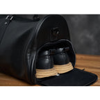 ZRCX Reise- & Weekender Tasche aus echtem Rindsleder – Große Leder Duffle Bag in Schwarz, Handgepäck & Schultertasche für Damen und Herren