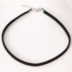 Minimalistisches Choker-Halsband aus Leder & Samt – Gothic Punk Halskette für Damen im Harajuku-Stil (5er-Set)