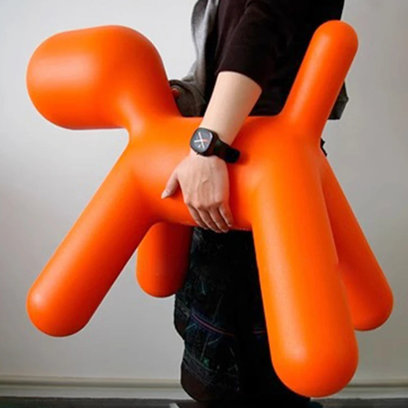 Nordischer Kinderstuhl im Hunde-Design – Niedlicher Dalmatiner Cartoon Stuhl aus Kunststoff für Kindergarten & Zuhause