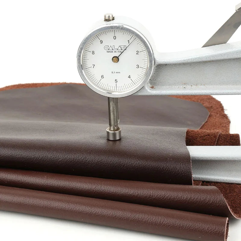 Dunkelbraunes Top-Layer Rindsleder mit Shattered-Optik – Weiches Echtleder 1,2 mm für Sofa, Autositze, Taschen & Polster