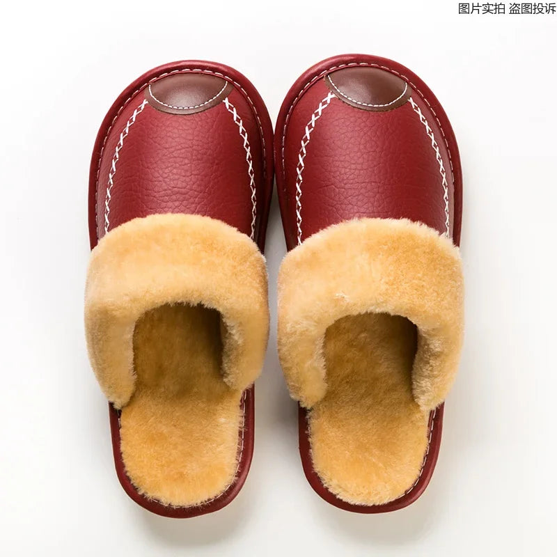 Herren Winter Hausschuhe aus PU-Leder – Warme Indoor Slipper mit Plüschfutter, Rutschfeste &amp; Wasserabweisende Lederschuhe für Zuhause 