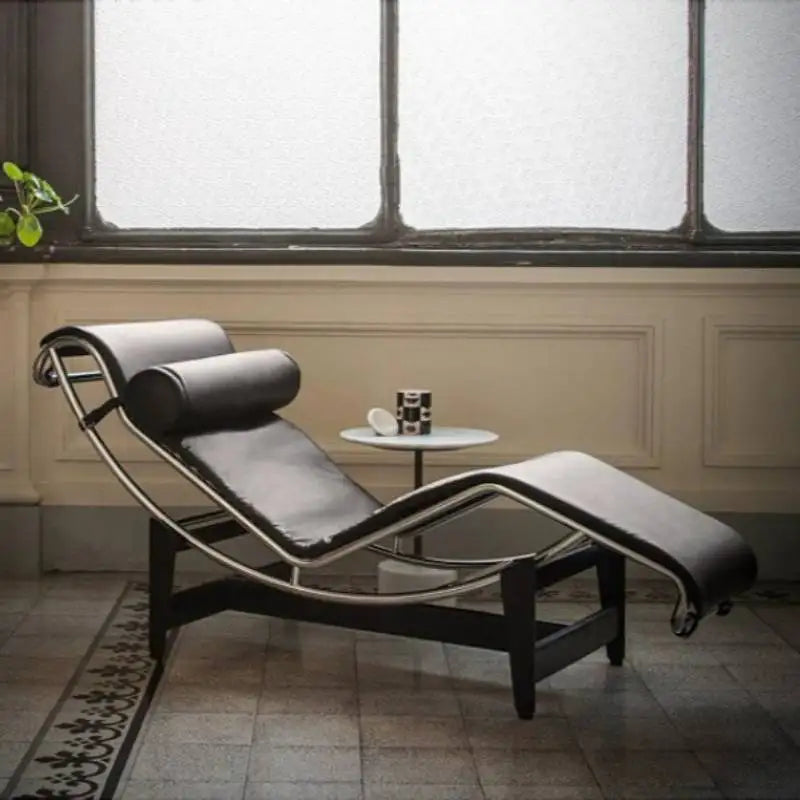 Moderner Luxus Leder-Relaxsessel – Designer Lounge- & Recliner Chair aus Edelstahl für Wohnzimmer, Schlafzimmer & Salon