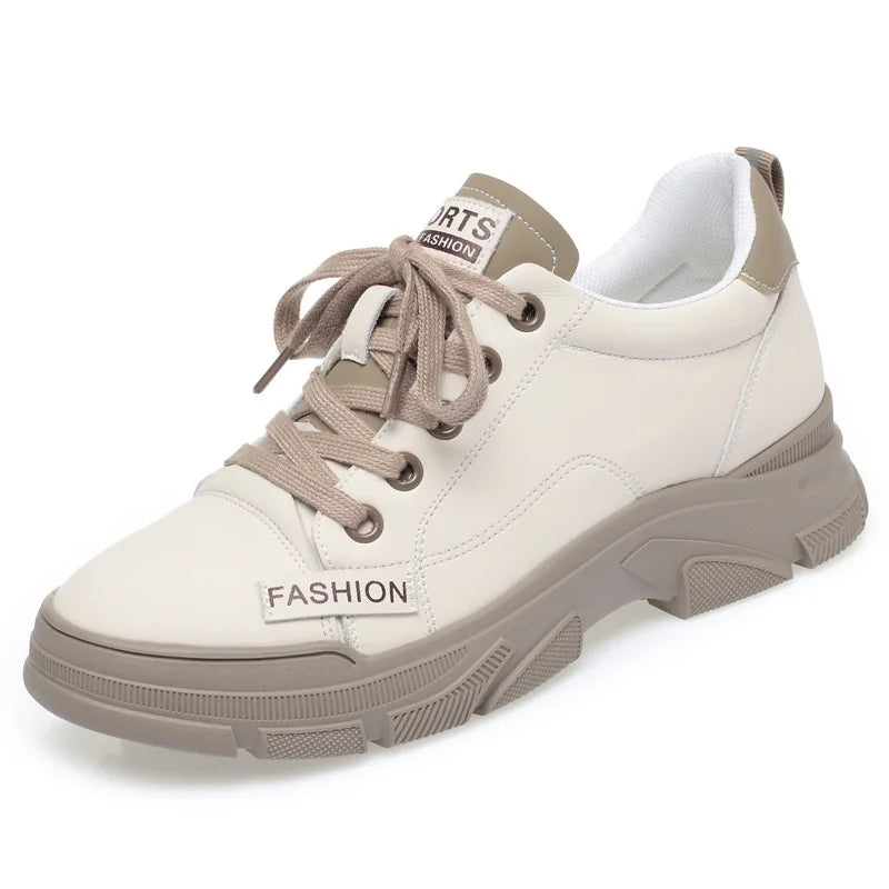 Damen Sneaker mit dicker Sohle – Rutschfeste Freizeit- & Trekking-Schuhe aus weichem Lederlook, bequeme Schnürschuhe für Frühling & Herbst