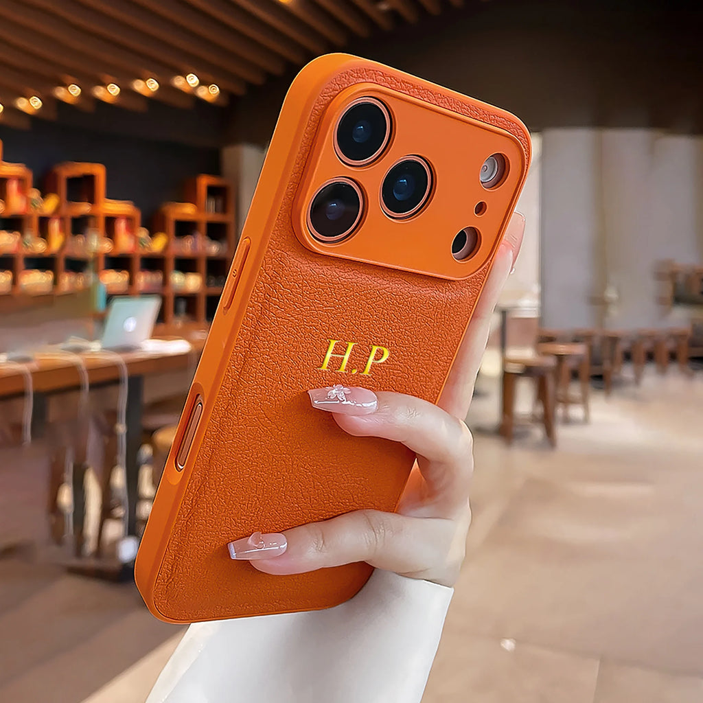 Étui en cuir personnalisé pour iPhone avec nom – Goldene 3D Heißfolienprägung, luxueux étui à main au design pour iPhone 17, 16, 15, 14 et 13 Pro Max, Plus et Air