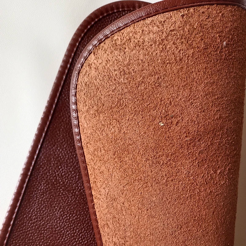 Quadratisches Sitzkissen aus Rindsleder 40 × 40 cm – Wasserdichtes, extra dickes Lederkissen für Büro, Sofa & Stuhl