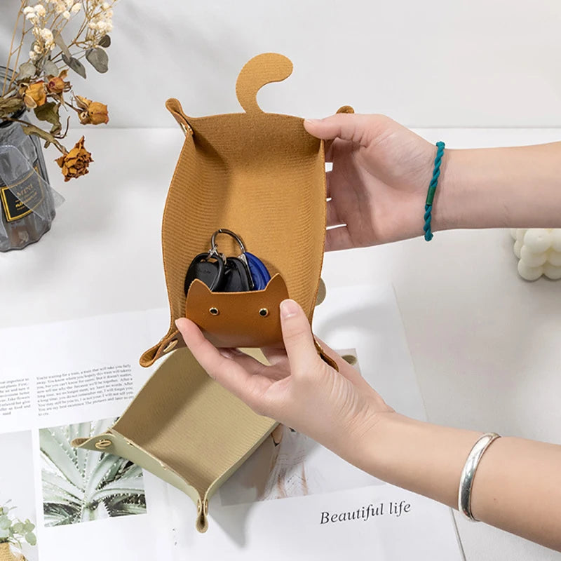PU Leder Ablageschale in Katzenform – Kreativer Organizer für Schreibtisch, Schmuck & Kleinteile