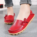 YBQJOO Damen Flats – Slip-On Mokassins aus echtem Leder, runde Zehen, bequeme Loafers für Alltag, Pflege & Plus Size 33-50