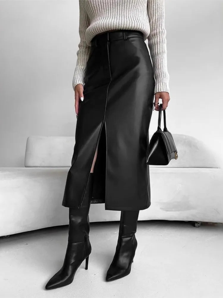 Damen PU Leder Midirock Schwarz – High Waist Rock mit Frontschlitz, eleganter Office- & Alltagsrock in Lederoptik für Herbst