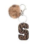 Modischer Leoparden Alphabet Schlüsselanhänger aus Kunstleder – Exquiser Buchstaben-Keyring as Handtaschen-Charm &amp; Geschenk 
