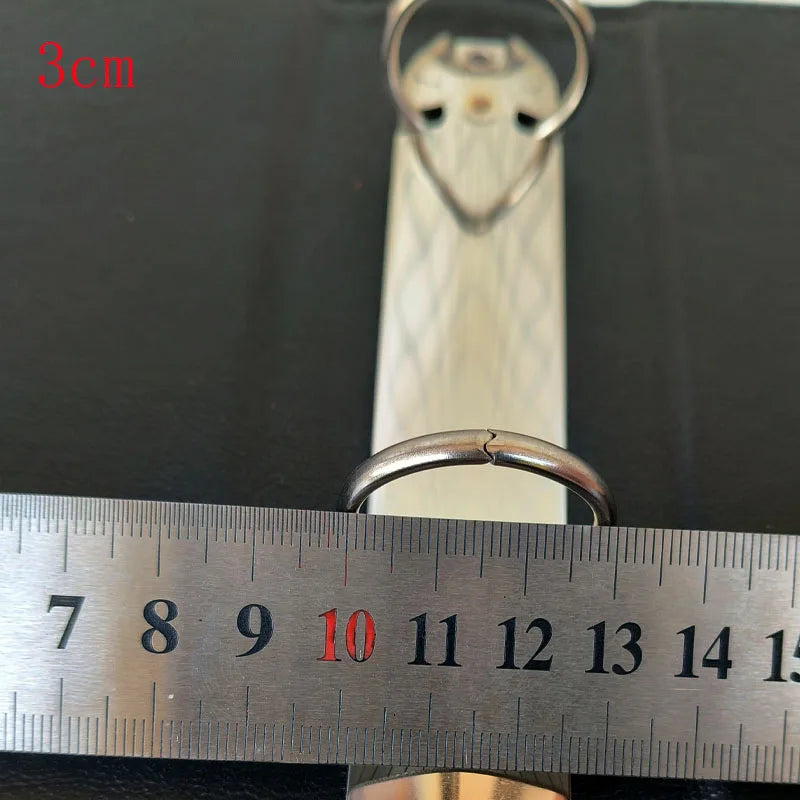 Carpeta de cuero A4 PU con 4 anillos (30 mm) – Gepolsterter, Schwerer &amp; Langlebiger Premium Binder