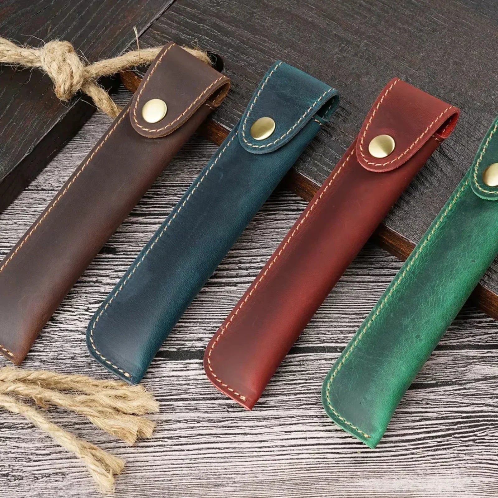Handgefertigtes Leder Stifteetui im Vintage-Stil – Echtes Leder Pen Sleeve für Travel Notebook, Journals & Füller