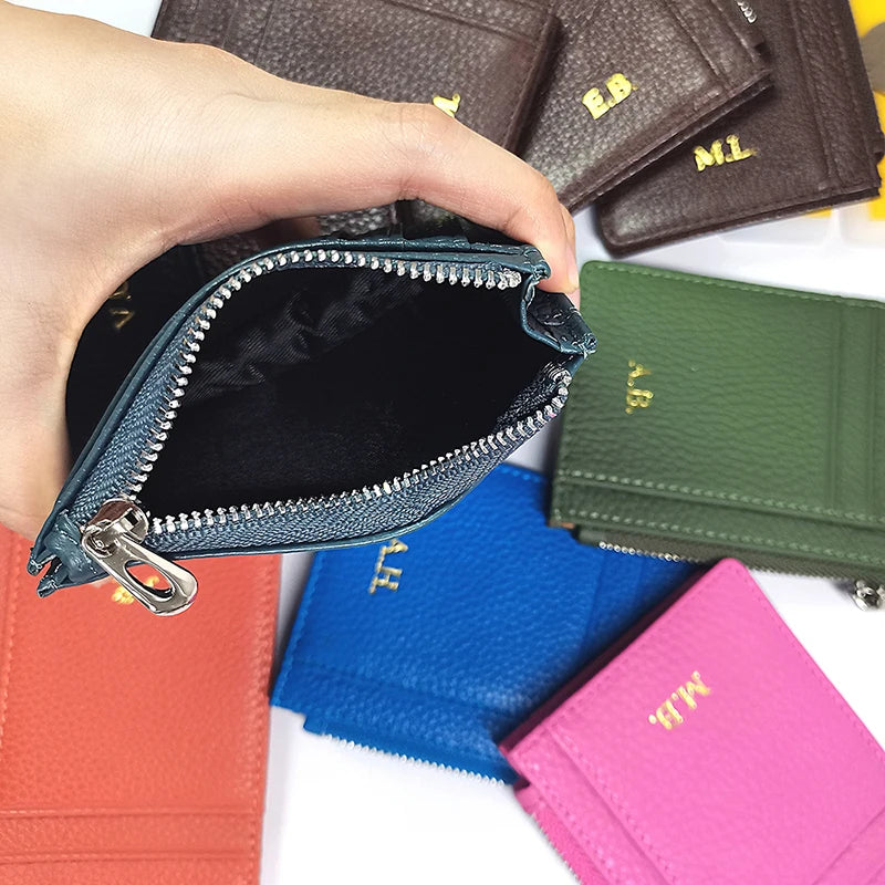 ISKYBOB Süße Damen Geldbörse aus PU-Leder – Kurze Wallet mit Reißverschluss & Druckknopf, Cartoon-Print, Kartenhalter & Münzfach