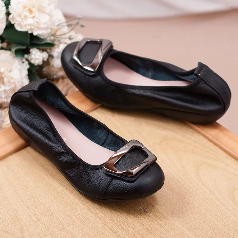 feerldi Damen Flats – Slip-On Loafers en PU-Leder, bequeme Mokassins, runde Zehen, Grande taille 41-42 