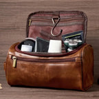 Personalisierter Kulturbeutel mit Namensgravur – Wasserfeste PU-Leder Make-up &amp; Rasurtasche für Business &amp; Reise 