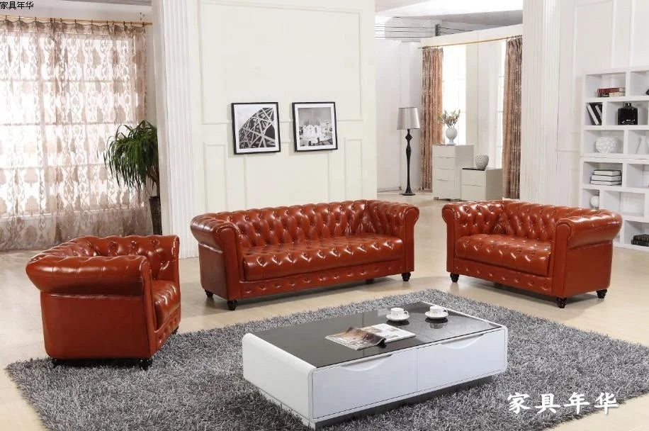 Luxus Chesterfield Sofa aus genarbtem Leder – Modernes 3-Sitzer Ledersofa mit Holzfüßen für Wohnzimmer, Villa & Büro