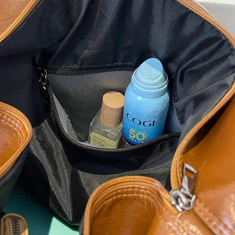 Wasserdichte PU-Leder Gym Bag für Damen & Herren – Fitness- und Reise-Rucksack mit Trocken-/Nass-Fach