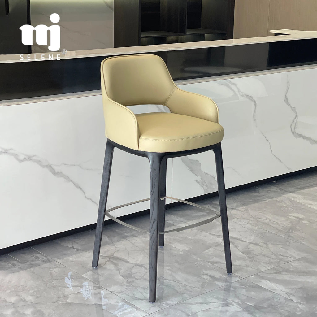 Tabouret de bar en cuir avec meubles de rangement et meubles de cuisine – Barhocker au design moderne en forme de triangle dans un minimalisme italien pour bar, cuisine et salon 