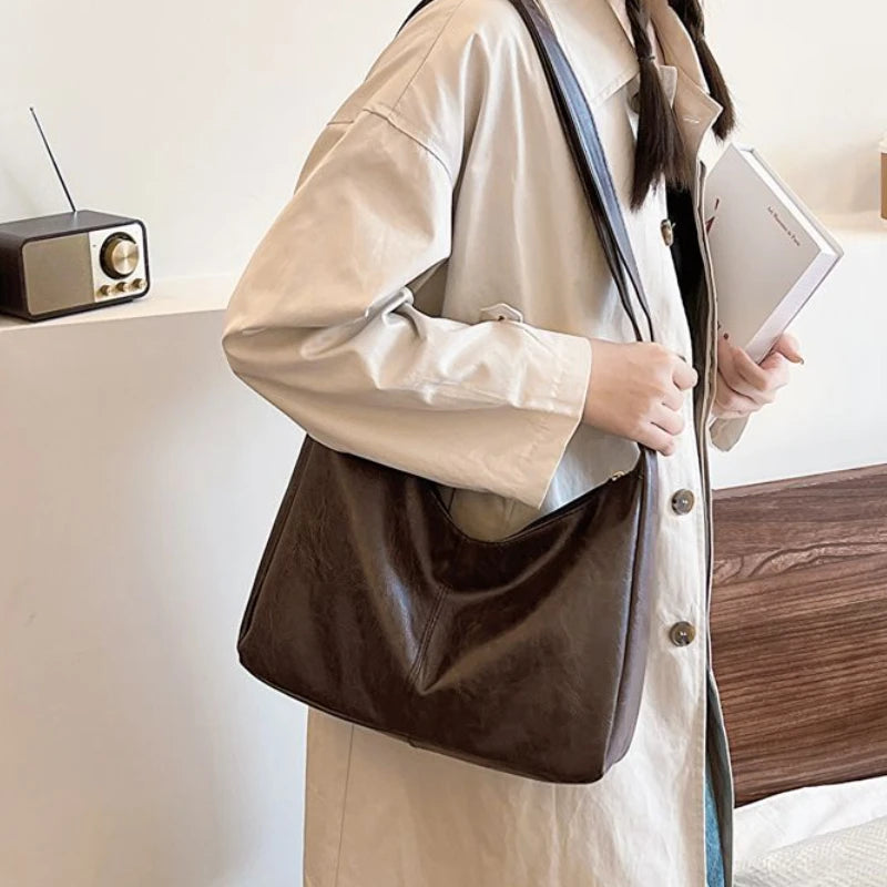 Vintage Damen Tote Bag aus PU-Leder – Große Maillard Schulter- & Crossbody-Tasche, stilvolle Commuter Handtasche mit Struktur