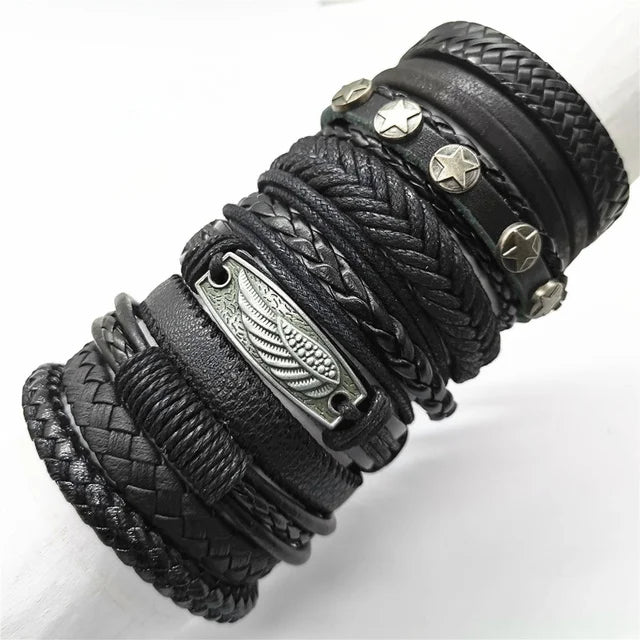 10er Set Lederarmbänder Unisex – Handgefertigte schwarze Wickelarmbänder im Casual & Sporty Style, größenverstellbar