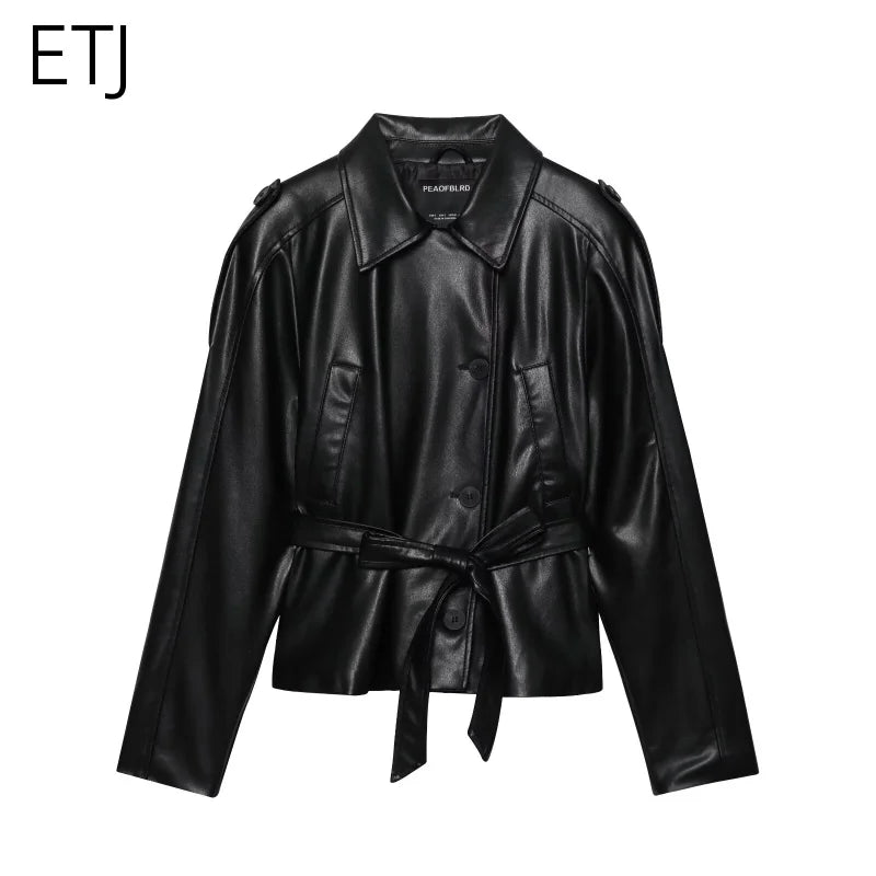 ETJ Damen PU Leder Trenchcoat 2025 – Kurzer Kunstledermantel mit Gürtel, eleganter Casual Lederoptik-Mantel für Herbst & Winter