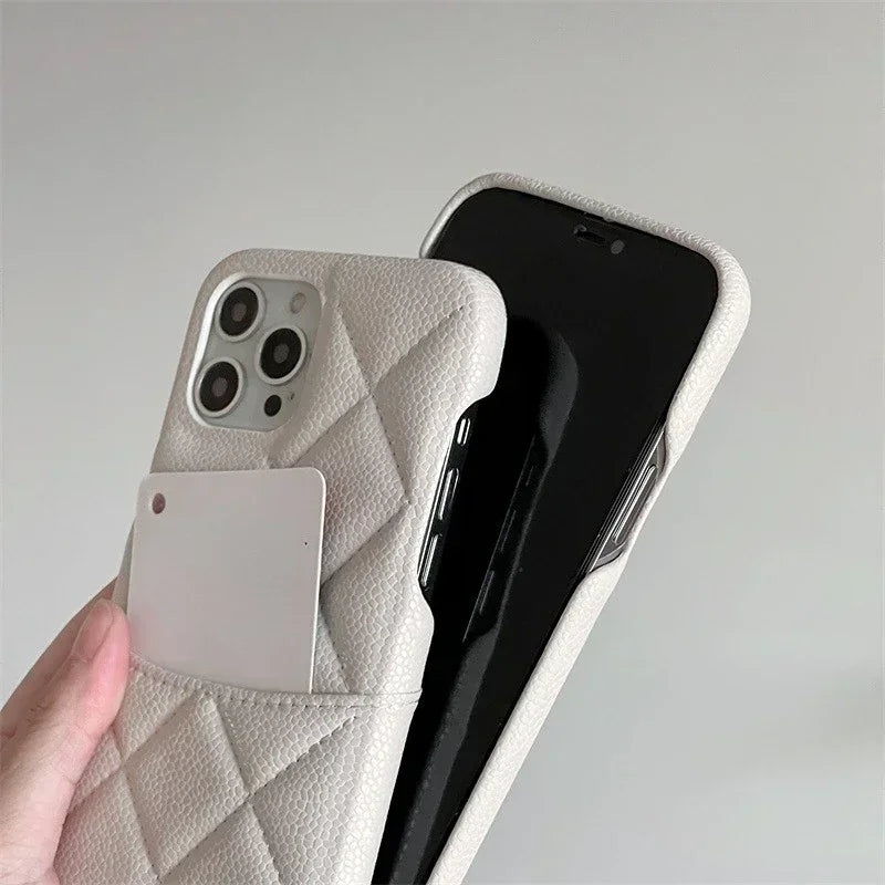 Crossbody iPhone Lederhülle mit Kartenfach & Kette – Luxuriöse Wallet Handyhülle mit Umhängeband für iPhone 16, 15, 14 & 13 Pro Max (ohne Logo)