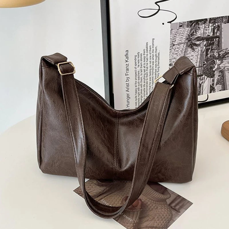 Sac fourre-tout en cuir PU pour femmes – Sac à bandoulière vintage décontracté avec une grande capacité et un style élégant