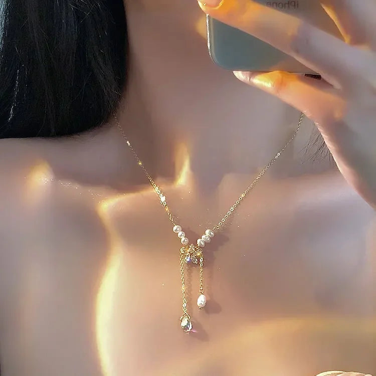 Vintage schwarze Lederkette mit geflochtenem Band & geometrischem Anhänger – Schlichte Halskette für Damen & Girls