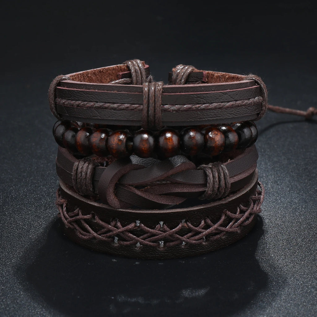 Vintage Lederarmband für Herren – Mehrfach geflochtenes Armband mit braunen Holzperlen, verstellbares Zugband im klassischen Stil