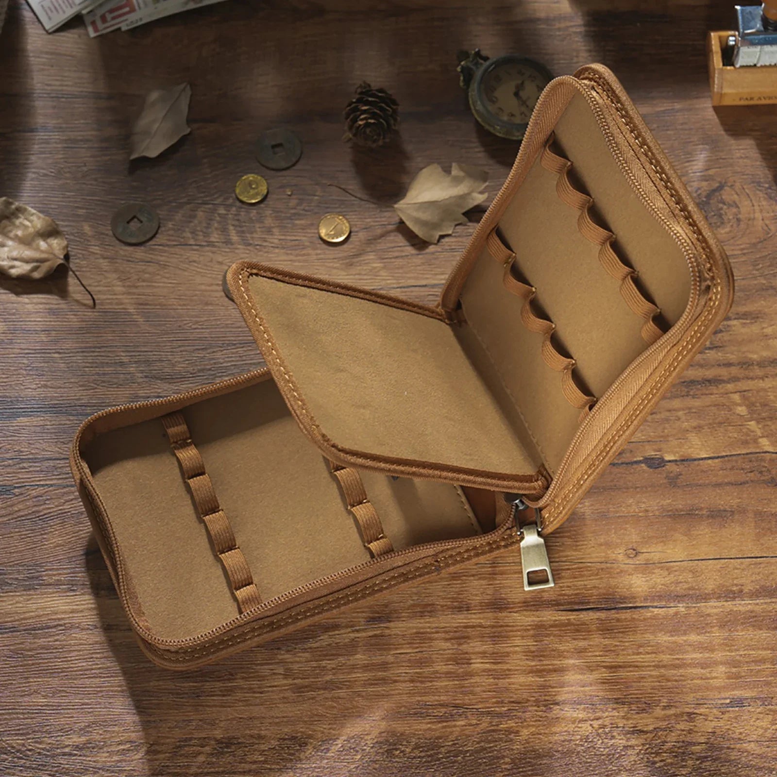 Vintage Leder Füller-Etui für 12 Stifte – Großes Reißverschluss Stiftemäppchen aus echtem Leder für Schule &amp; Büro 