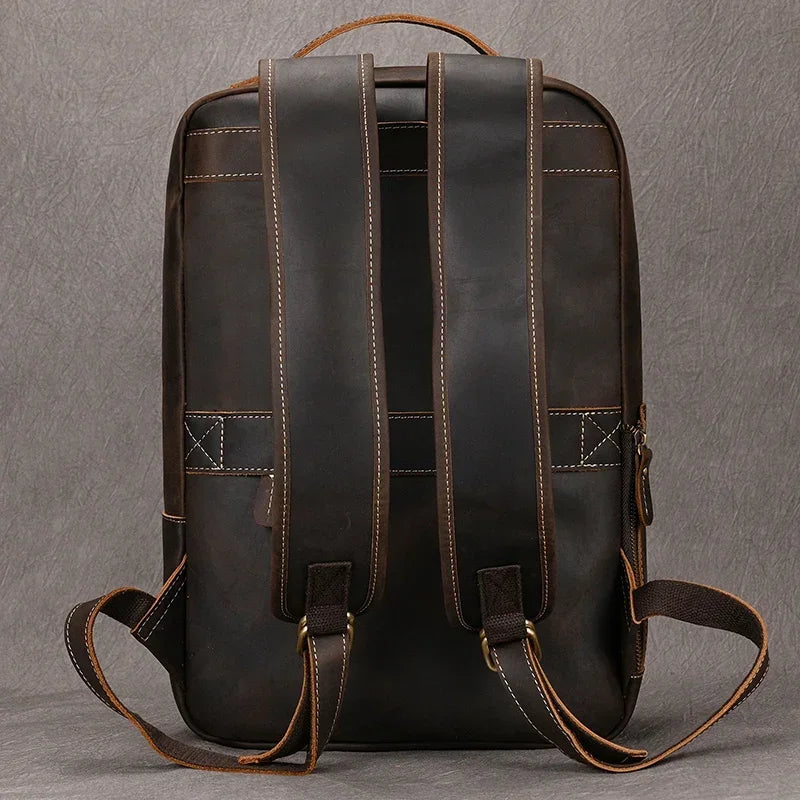 Vintage Herren Rucksack aus Crazy Horse Leder – Mochila retro para ordenador portátil más grande aus echtem Leder para viajes y negocios 