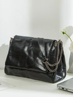 Sac fourre-tout à chaîne pour femme 2024 – Grande capacité de transport en cuir PU, élégant sac à bandoulière simple sous les bras pour le printemps/l'été