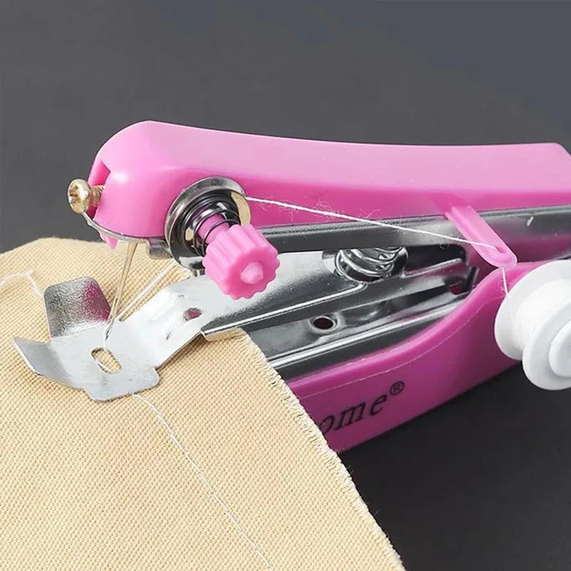 Mini Manuelle Nähmaschine – Tragbare Handnähmaschine für Zuhause, Kompakte Lösung zum Nähen & Reparieren