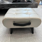 Italienischer Light-Luxury Lederhocker in Oil-Wax-Optik – Tragbarer Schuhwechsel- &amp; Fußhocker mit Griff für Wohnzimmer, Flur &amp; Sofa
