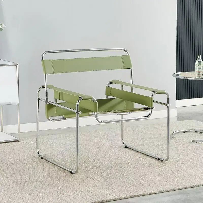 Nordischer Designer-Sessel aus Edelstahl & Sattelleder – Bauhaus Akzentstuhl mit Armlehnen für Wohnzimmer & moderne Wohnräume