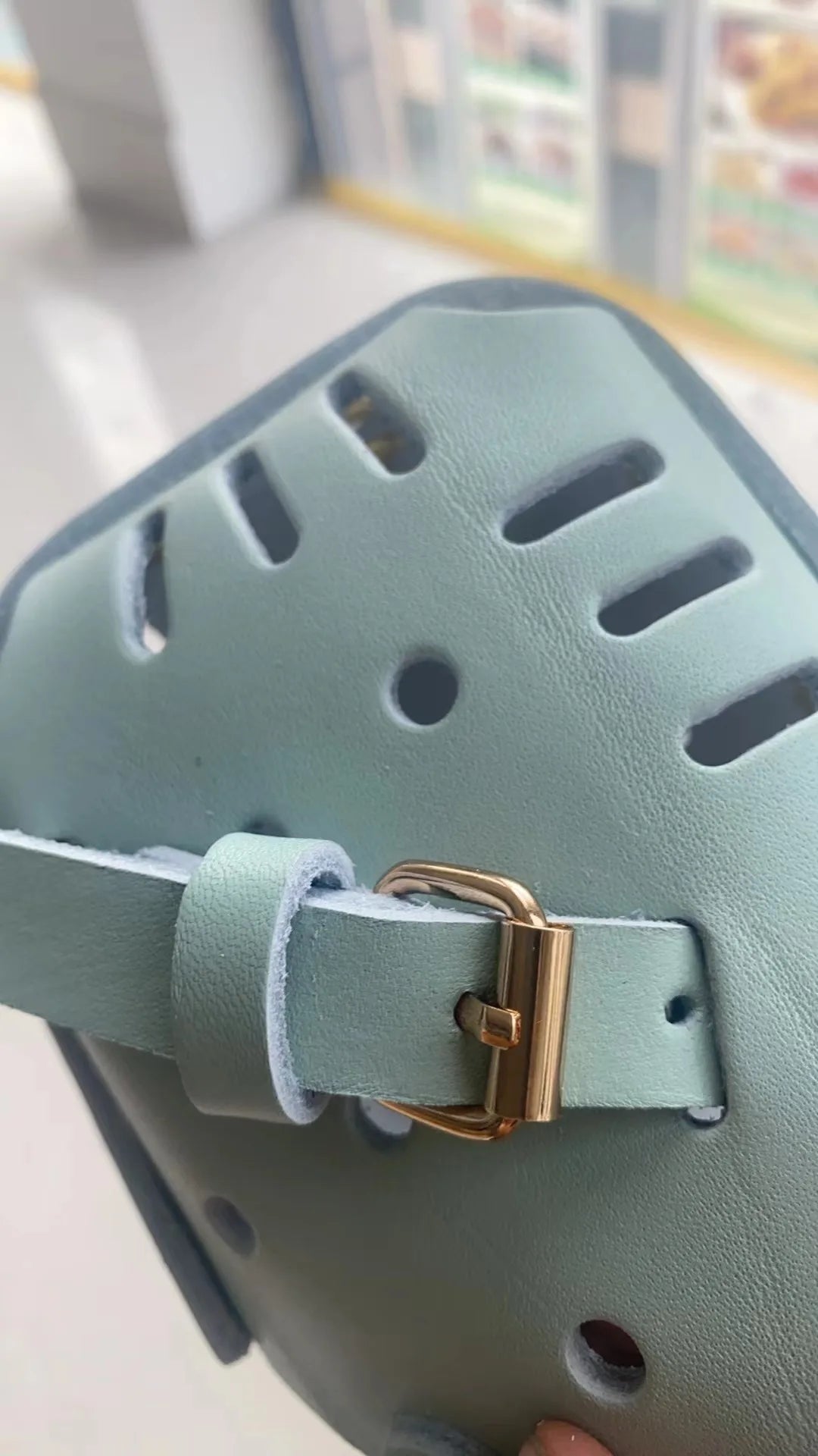 PU-Leder Hunde Maulkorb – Atmungsaktiver, weicher Anti-Beiß Mundschutz für mittelgroße Hunde | Verstellbarer Trainings-Maulkorb