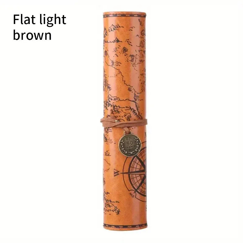 Retro Leder Rollmäppchen „Schatzkarte“ – Großes Stifteetui mit Prägung &amp; Schnallenverschluss