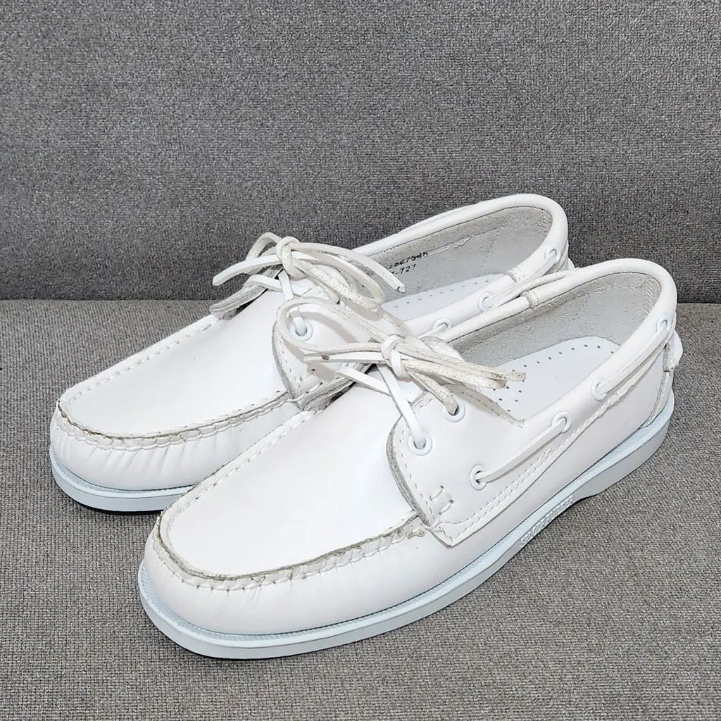 Handgefertigte Herren Bootsschuhe aus echtem Rindsleder – Klassische Leder Mokassins & Casual Loafer für Alltag und Freizeit