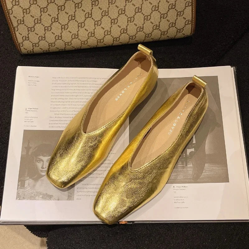 XINGDIKU Damen Loafers 2025 – Luxus Mary Jane Flats aus echtem Leder mit quadratischer Zehenpartie, Gold- und Silberakzenten, Elegante Büro- und Freizeitschuhe