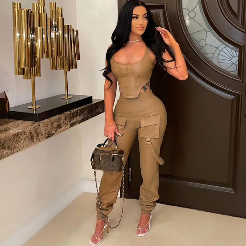 Sexy PU Leder 2-Teiliges Damen Set – Crop Top & High Waist Cargo Hose mit Taschen, figurbetontes Matching Outfit für Party & Club