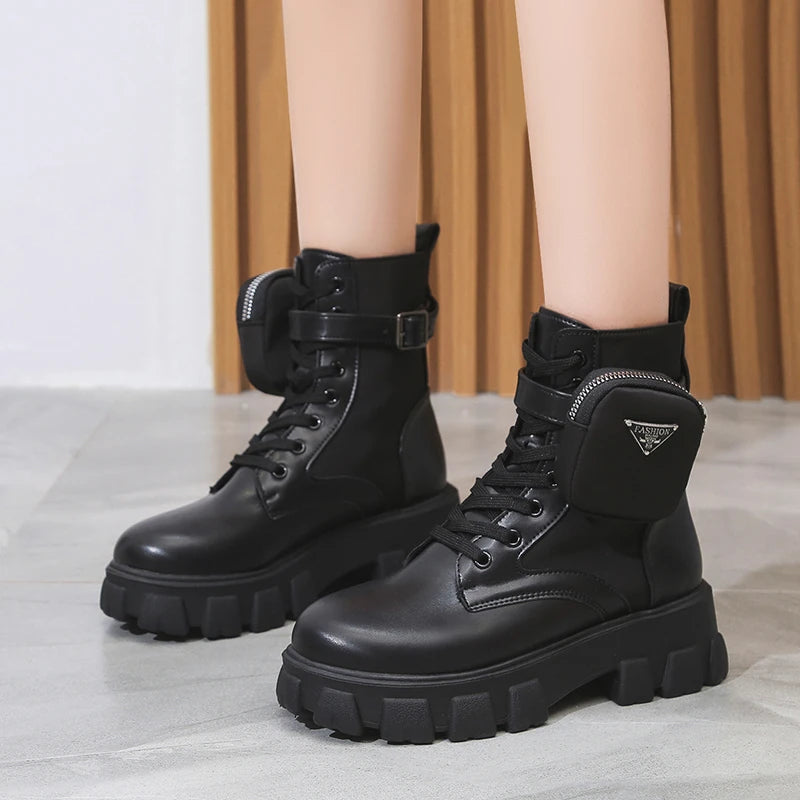 Damen Motorrad Boots im Punk-Stil – Minimalistische Ankle Boots mit Plattform, Schnürung & Mary-Jane-Design