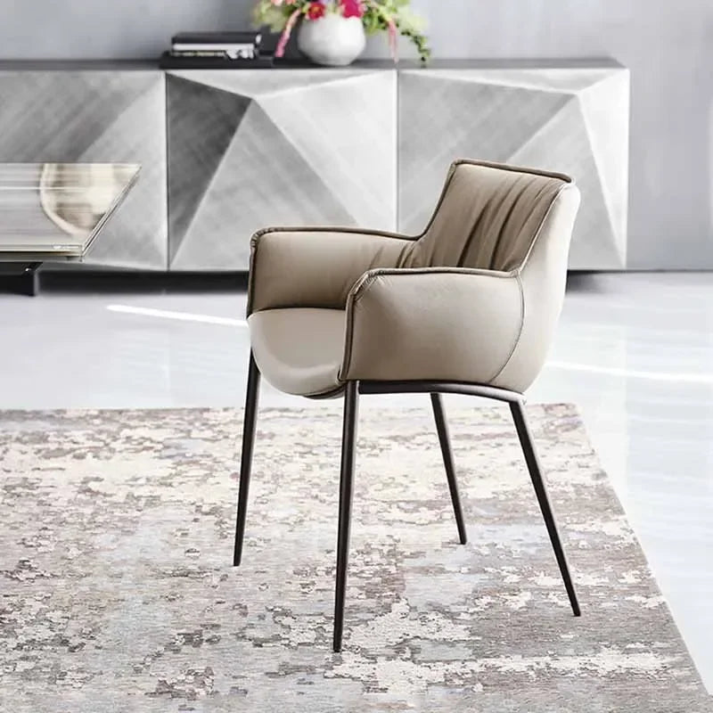 Luxuriöser Designer-Ledersessel für Wohnzimmer &amp; Schlafzimmer – Moderner Relax-Armchair mit Armlehnen aus Echtleder und Stahlrahmen