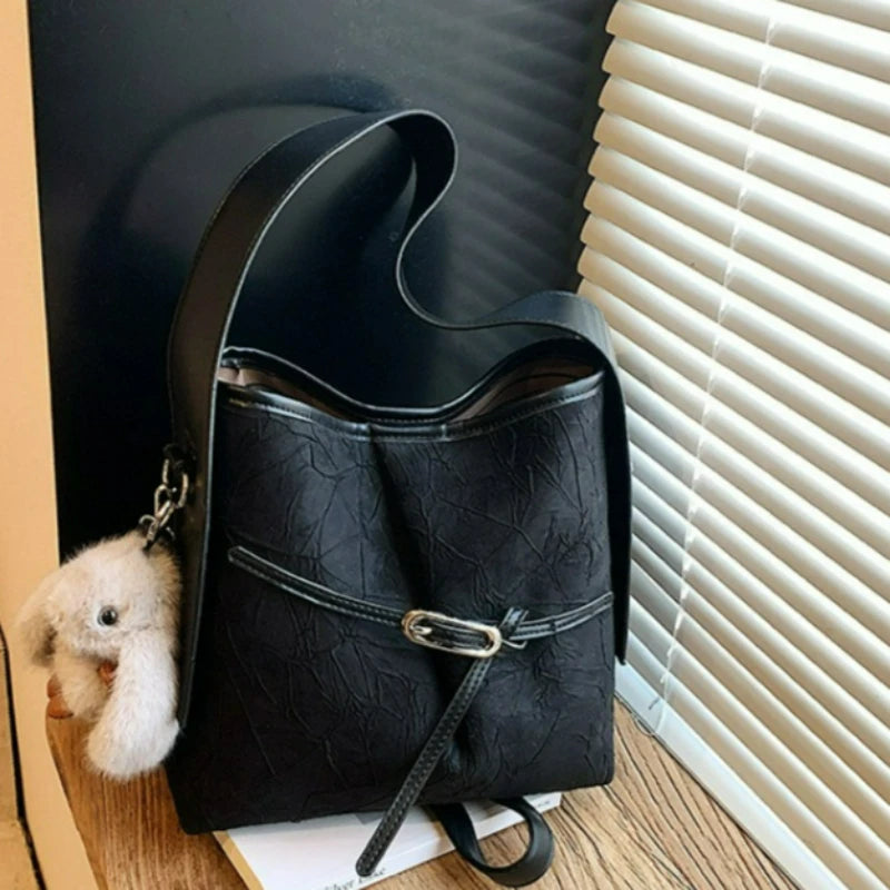 Damen Schultertasche – Retro PU-Leder Bucket Bag mit Stickerei, Große Kapazität und Vielseitiger Komfort