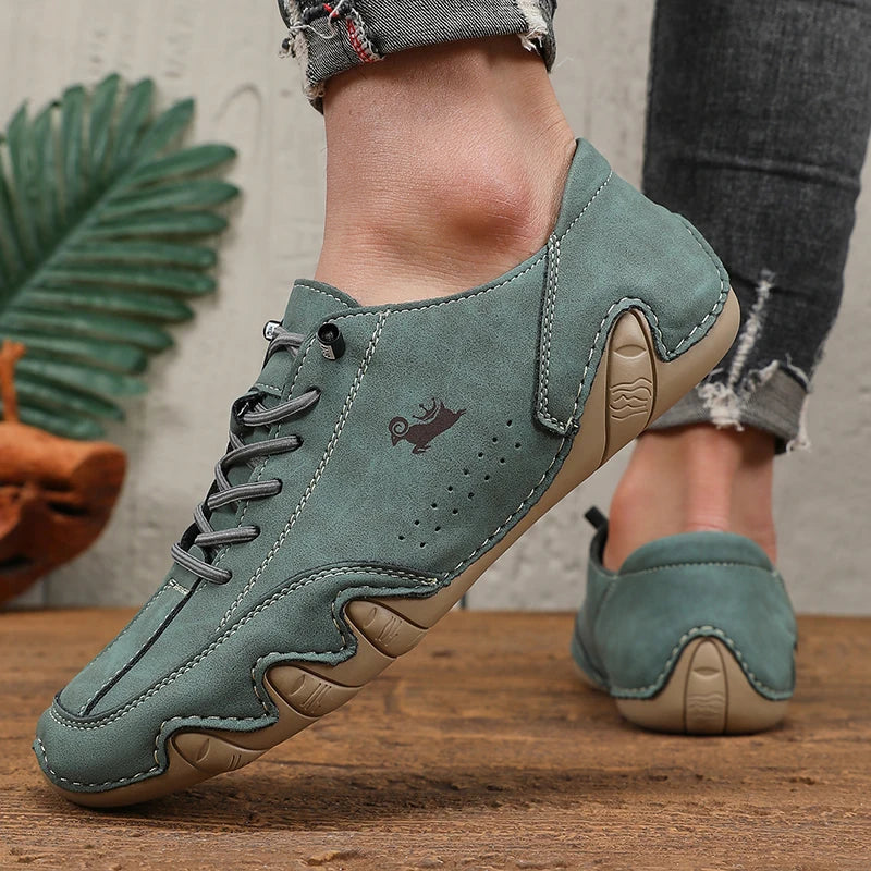 Herren Low-Cut Leder Sneaker Loafer – Weiche Slip-On Freizeitschuhe mit rutschfester Sohle, Große Größen für Frühjahr & Sommer 2025