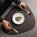 Tabletex Kunstleder Tischsets (4er Set) – Unregelmäßige, wasserdichte & ölbeständige Platzmatten für Küche, Bistro, Bar & Esstisch