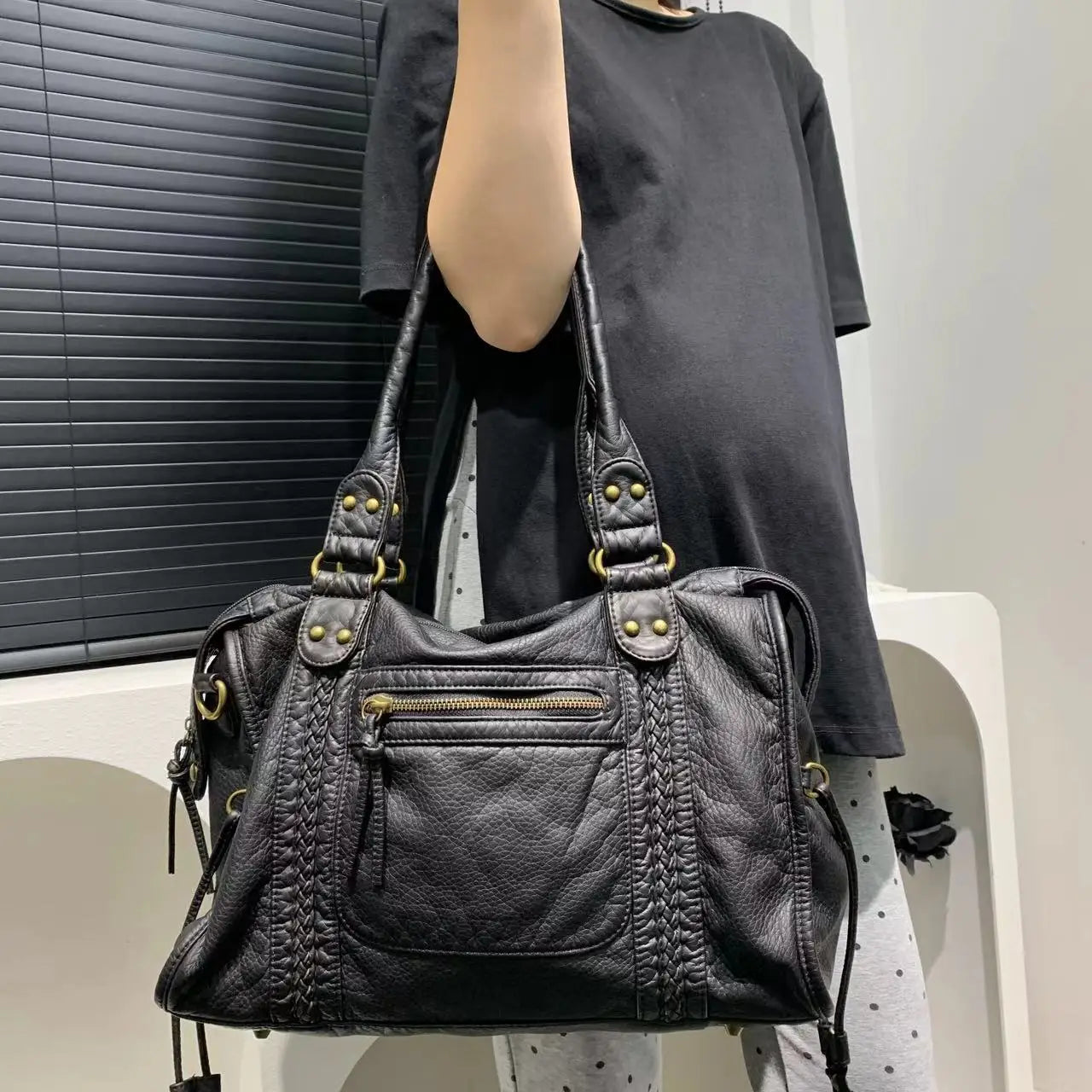 Y2K Spicy Girl Schultertasche – Vintage PU-Leder Crossbody Bag mit großer Kapazität, Weiche Motorrad-Tasche für Damen