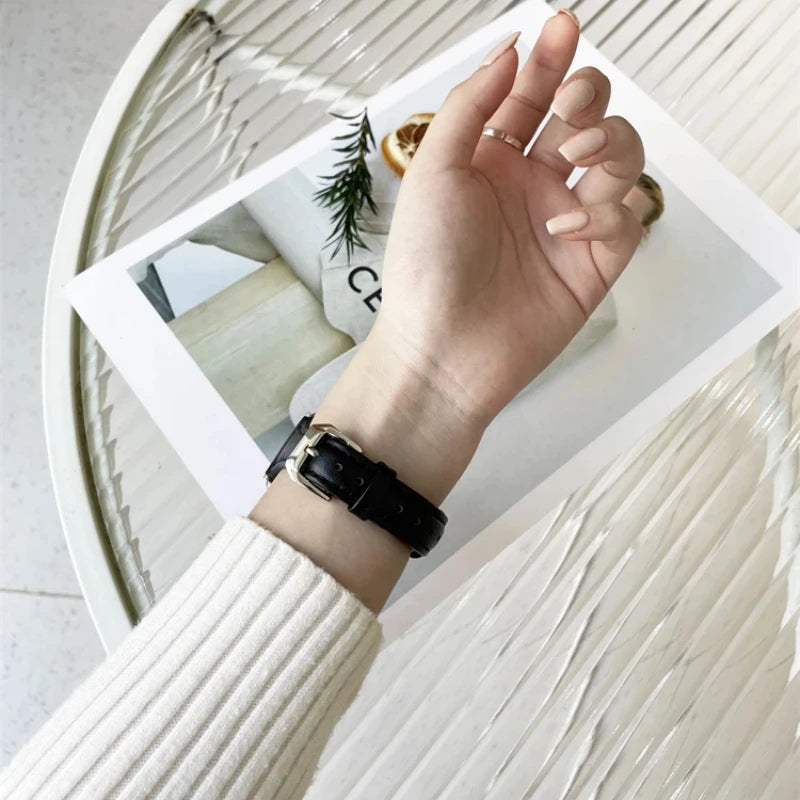 Schmales Lederarmband für Apple Watch – Slim Leather Strap 38–45 mm für Series 3–10, SE & Ultra | Elegantes Wristband aus Leder