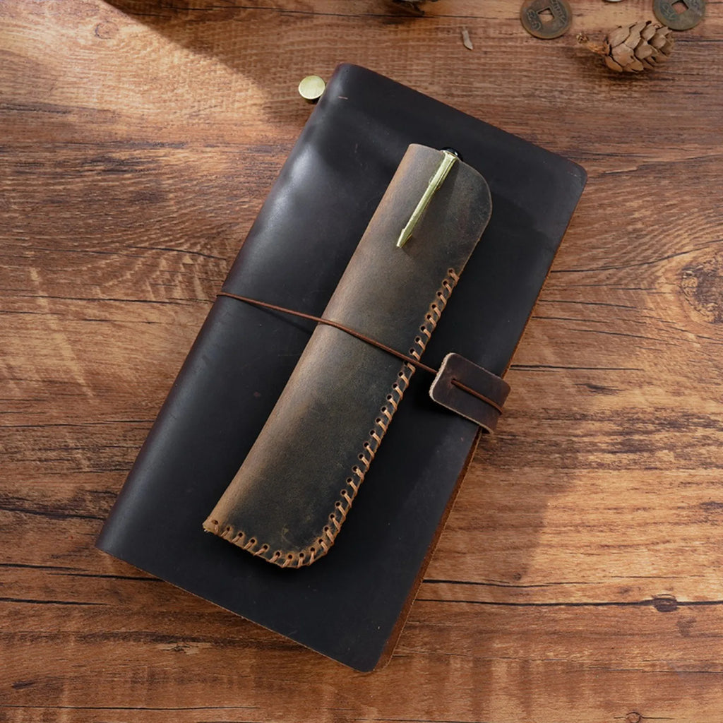 Handgefertigtes Vintage Leder Stifteetui aus Echtleder – Edle Schutzhülle für Füllfederhalter & Schreibgeräte | Stilvolles Pen Case für Schule & Büro